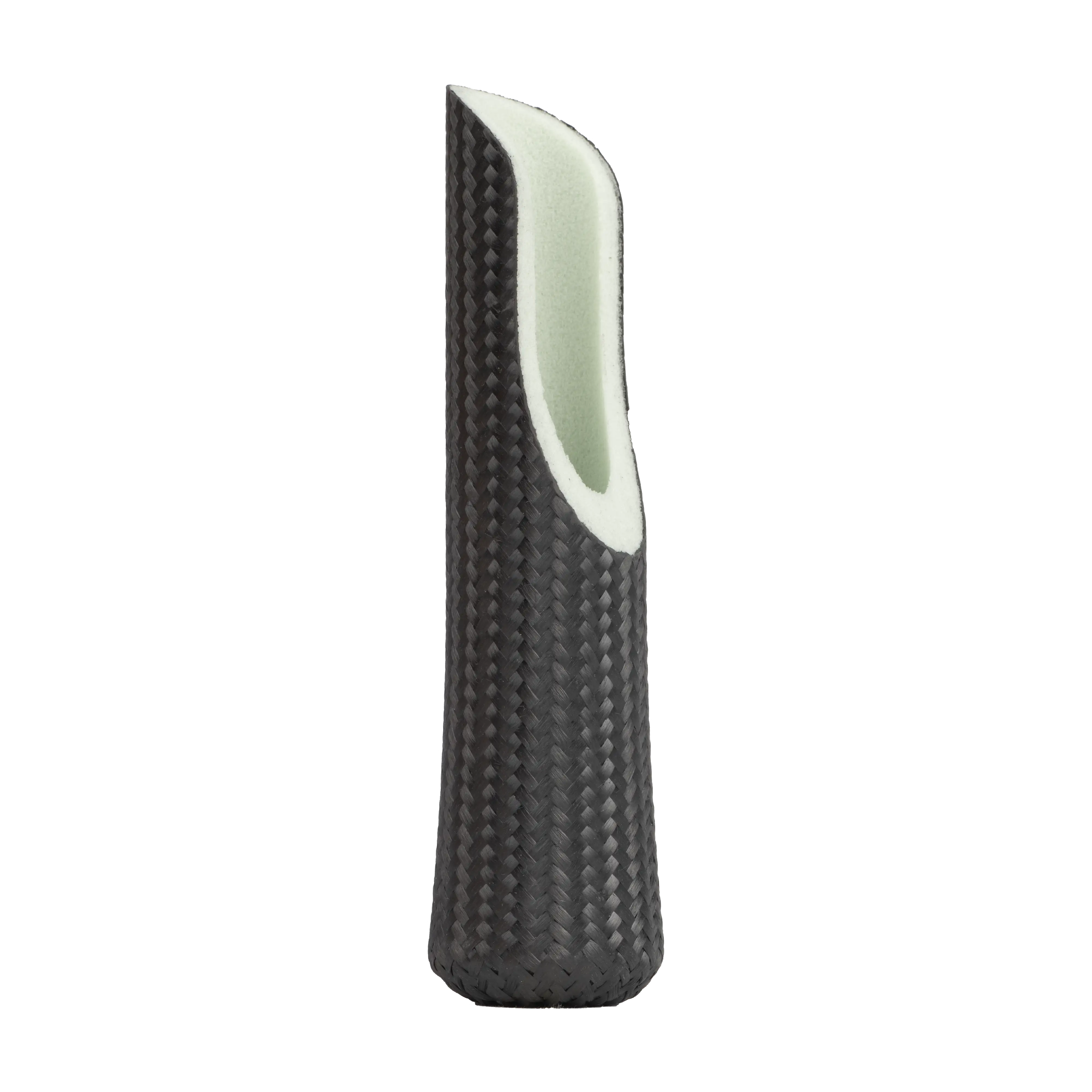 Fuji Carbon Rear Grip for VSS Style Seats - Image 4