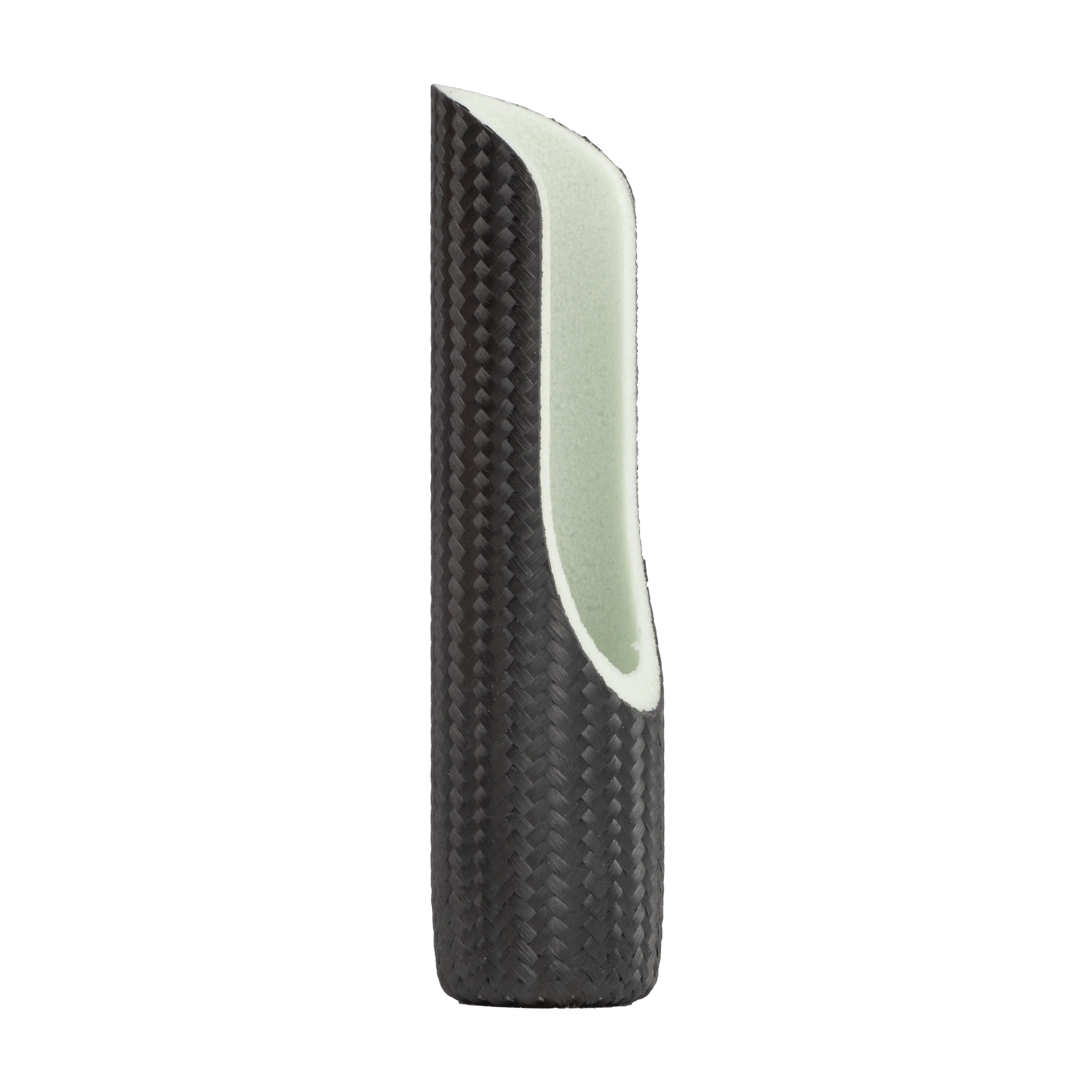 Fuji Carbon Rear Grip for VSS Style Seats - Image 6