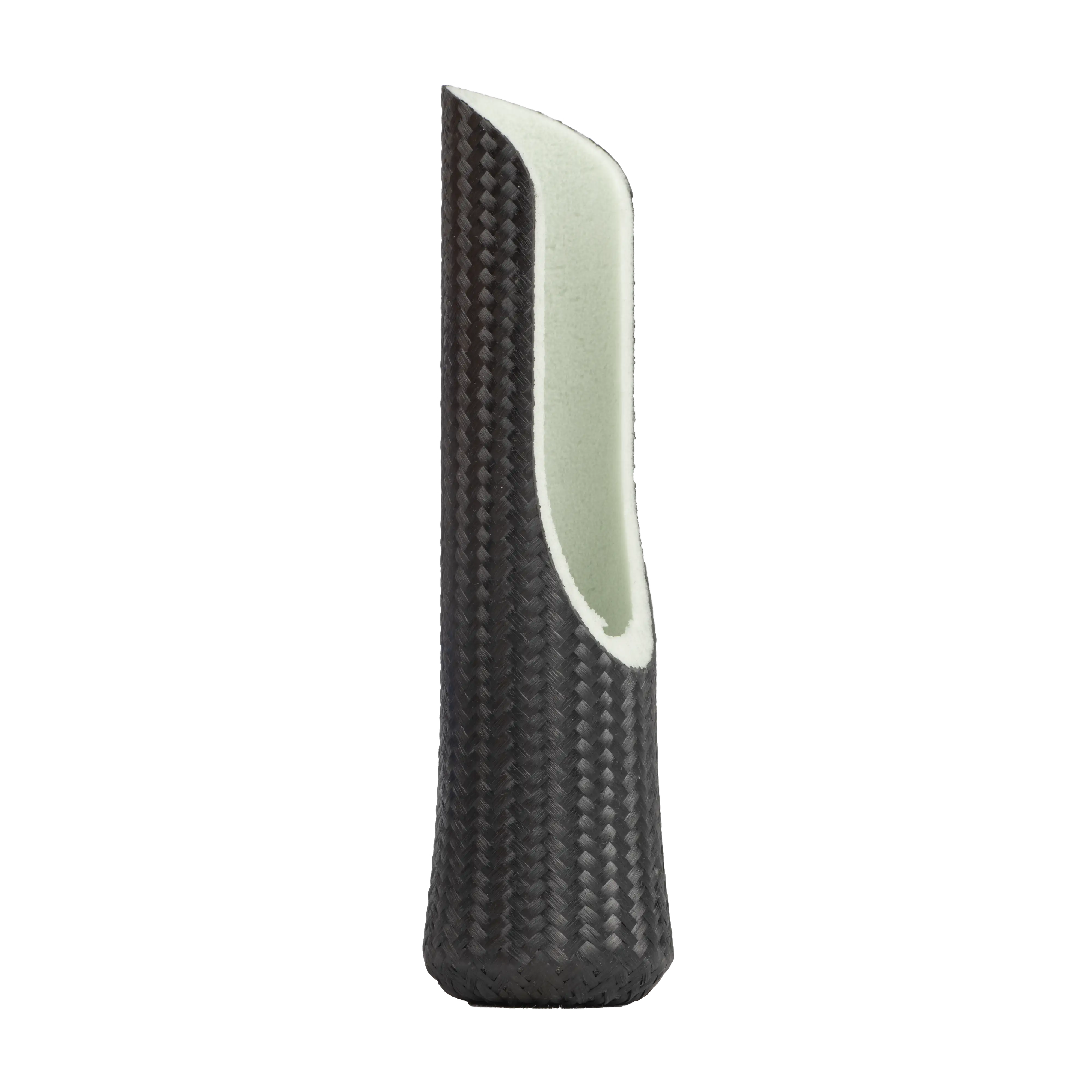 Fuji Carbon Rear Grip for VSS Style Seats - Image 8