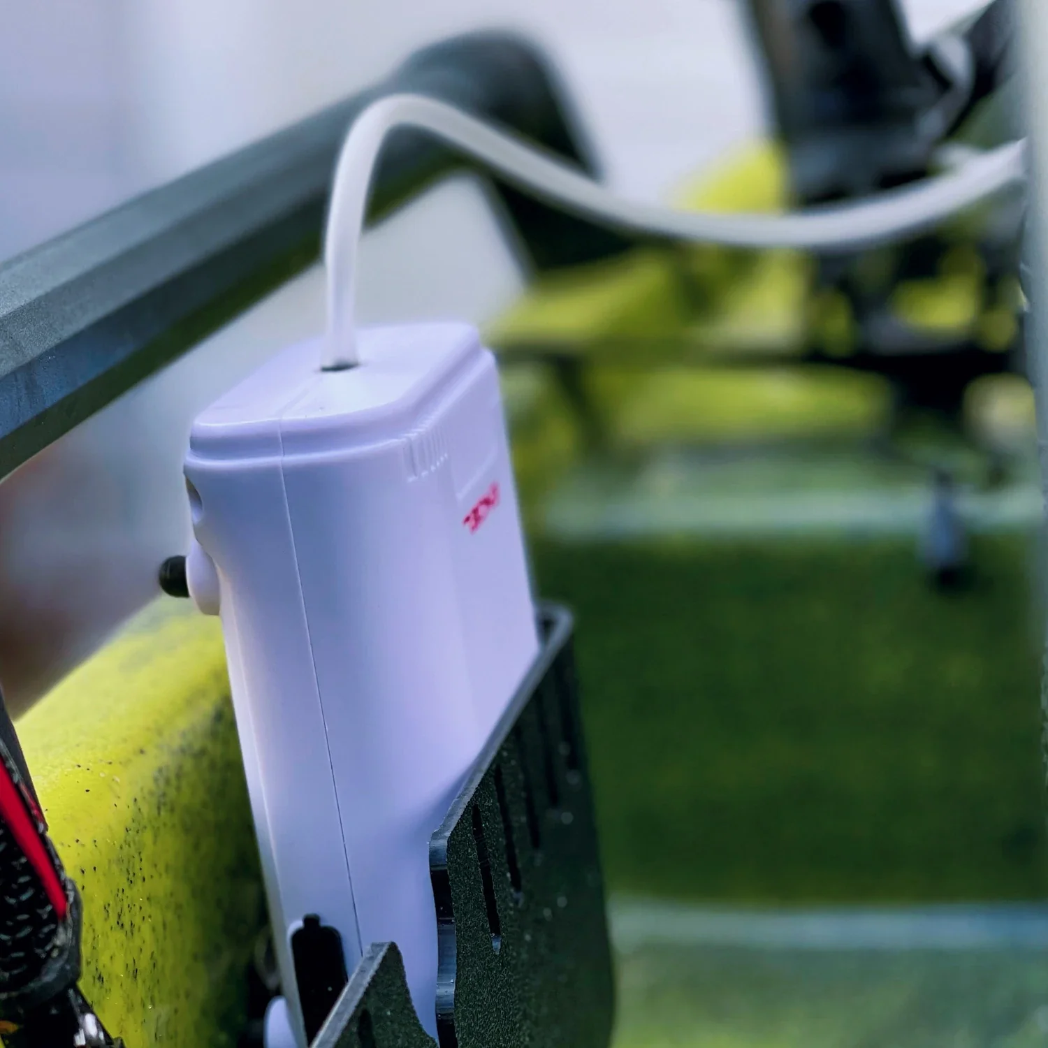 Engel Lithium-ion Rechargeable Live Bait Aerator Pumps - Image 13